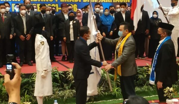 Terus Tingkatkan Kualitas, Pengurus DPC Peradi Banjarmasin Resmi Dilantik